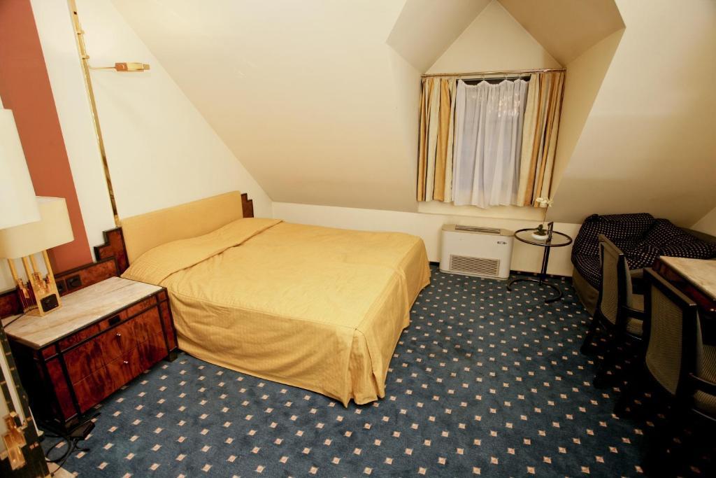 Hotel Podzamcze Tarnów Exteriér fotografie