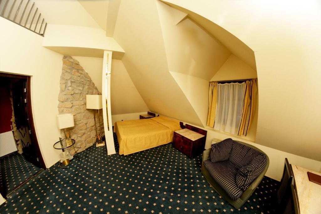 Hotel Podzamcze Tarnów Exteriér fotografie