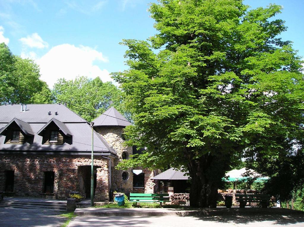 Hotel Podzamcze Tarnów Exteriér fotografie