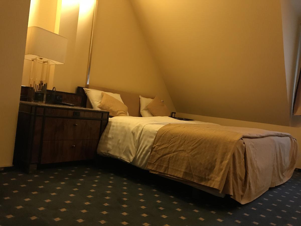 Hotel Podzamcze Tarnów Exteriér fotografie